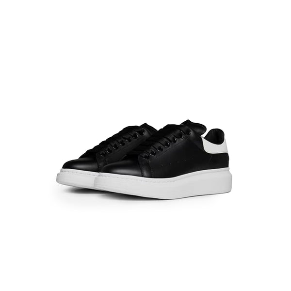 Alexander McQueen Oversized Sneaker in Black/White